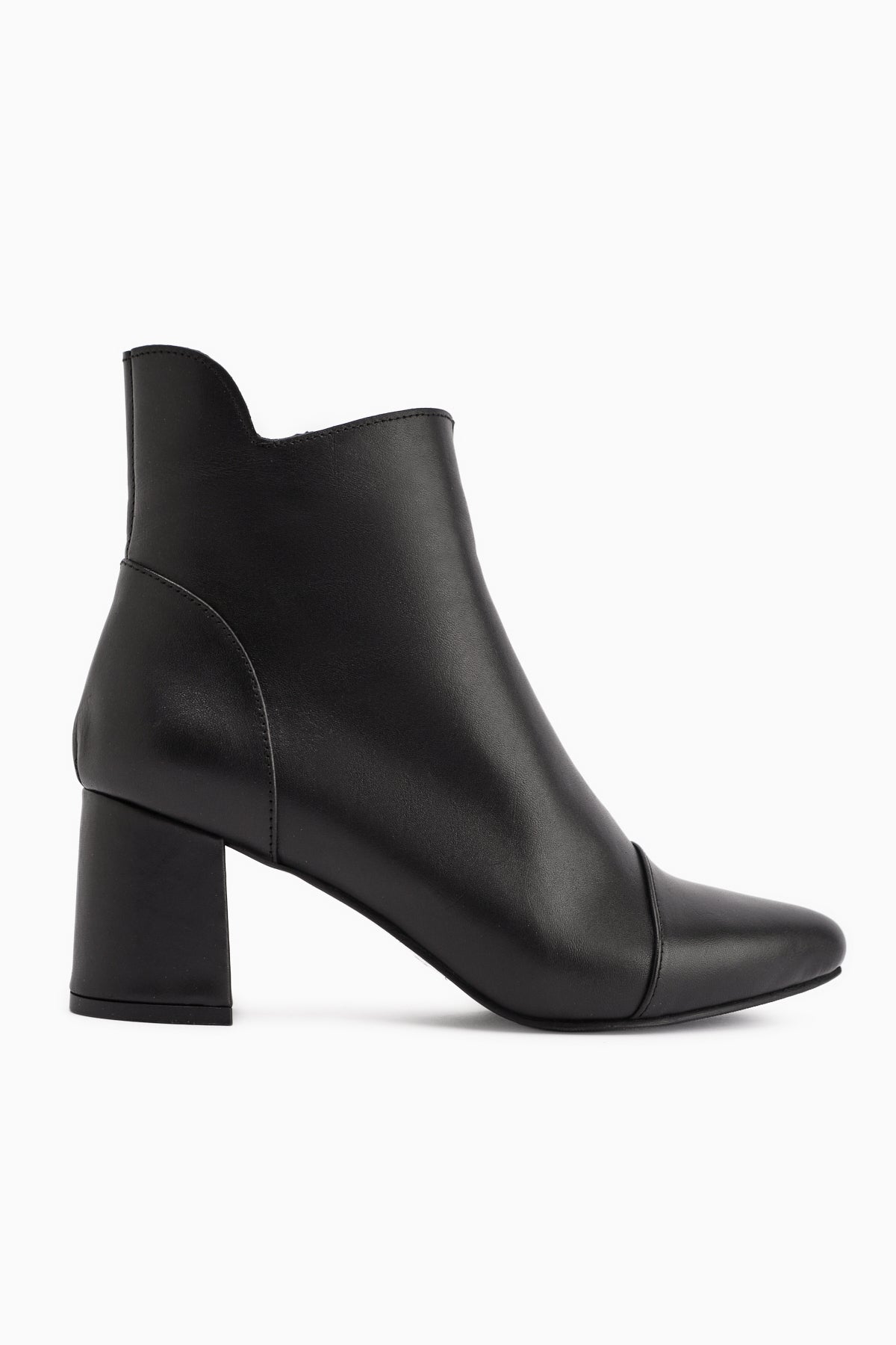 Helia Hakiki Deri Siyah Topuklu Kadın Bot