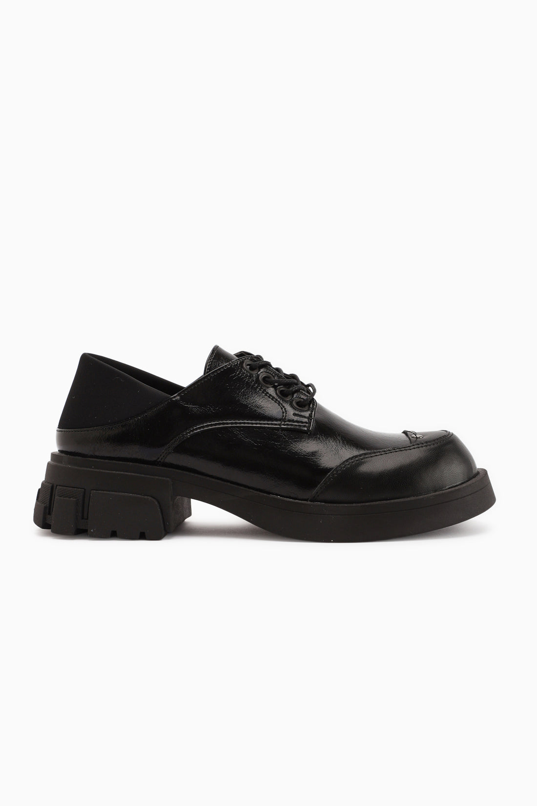 Lilas Siyah Bağcıklı Loafer Kadın Ayakkabı
