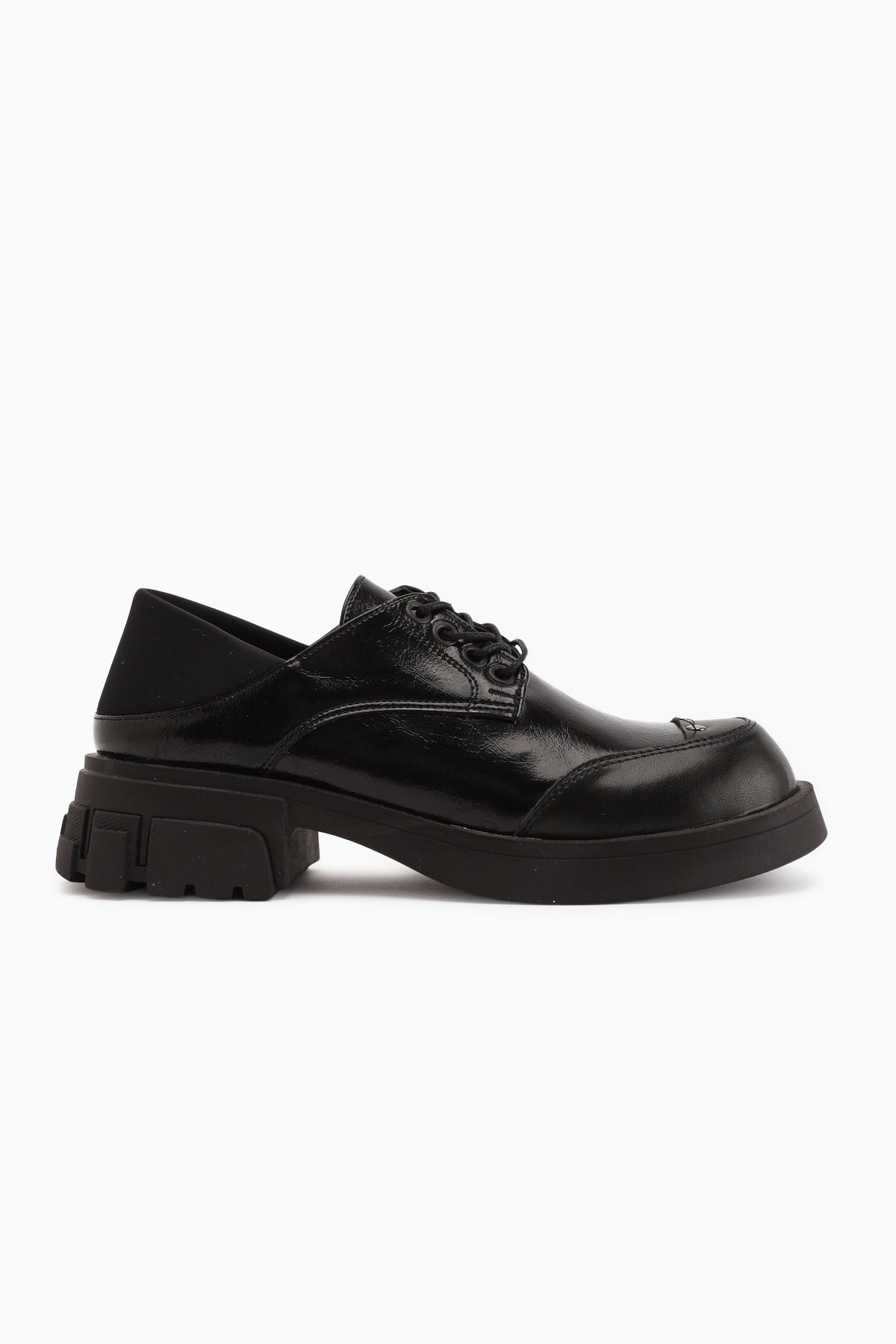 Lilas Siyah Bağcıklı Loafer Kadın Ayakkabı