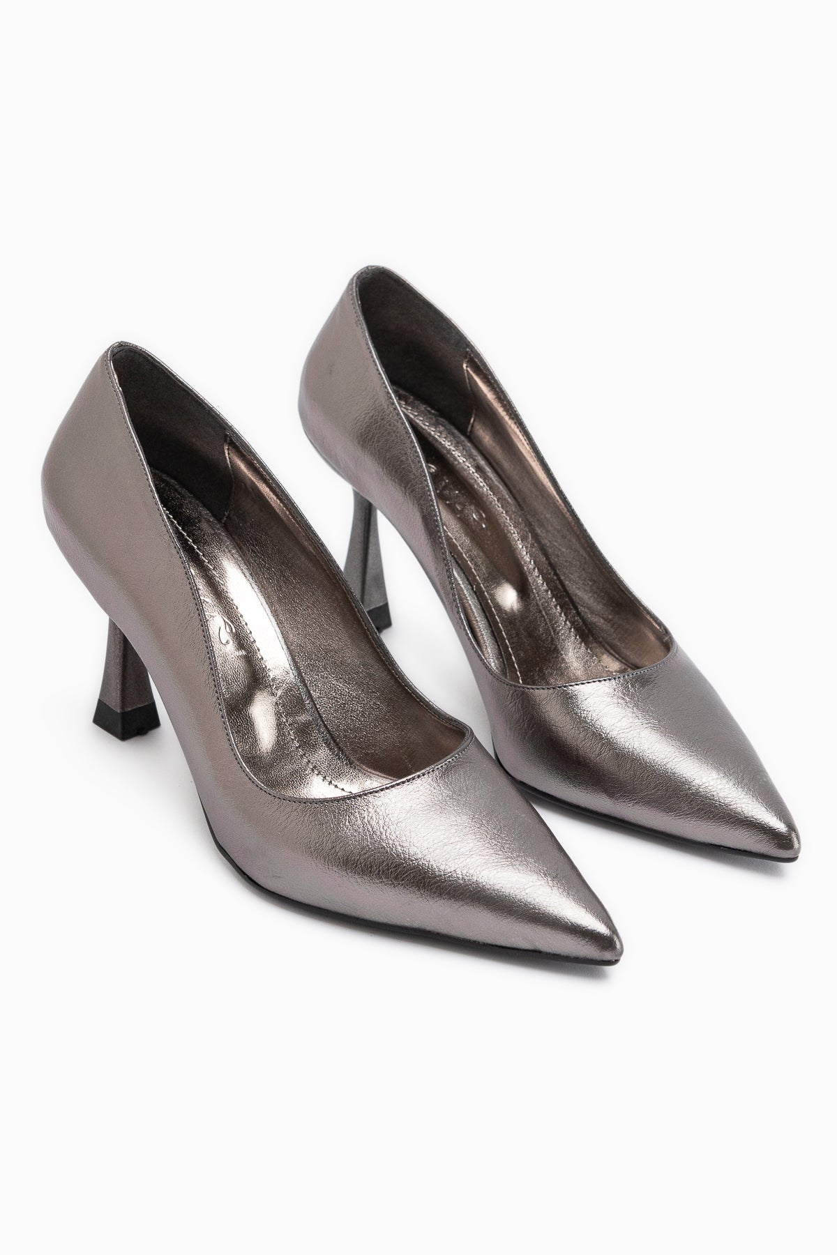 Celestine Platin Kırışık Parlak Rugan Sivri Burunlu Stiletto