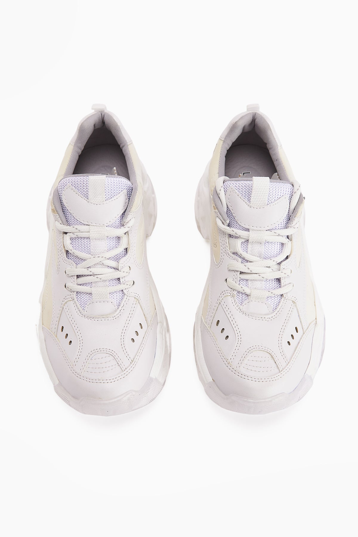 Erla Beyaz Kalın Tabanlı Bağcıklı Kadın Sneakers
