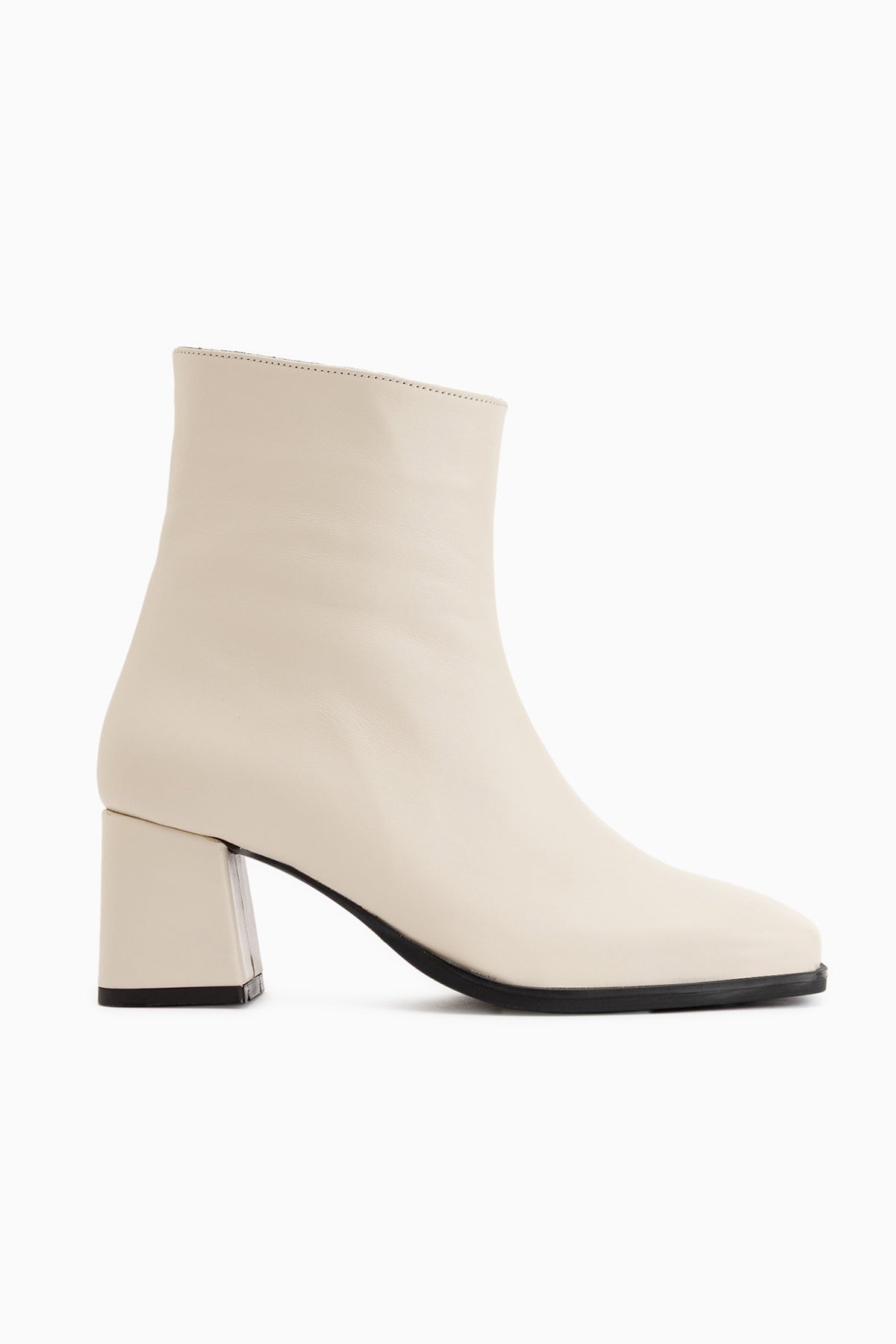 Margot Hakiki Deri Bej Küt Burunlu Topuklu Kadın Bot