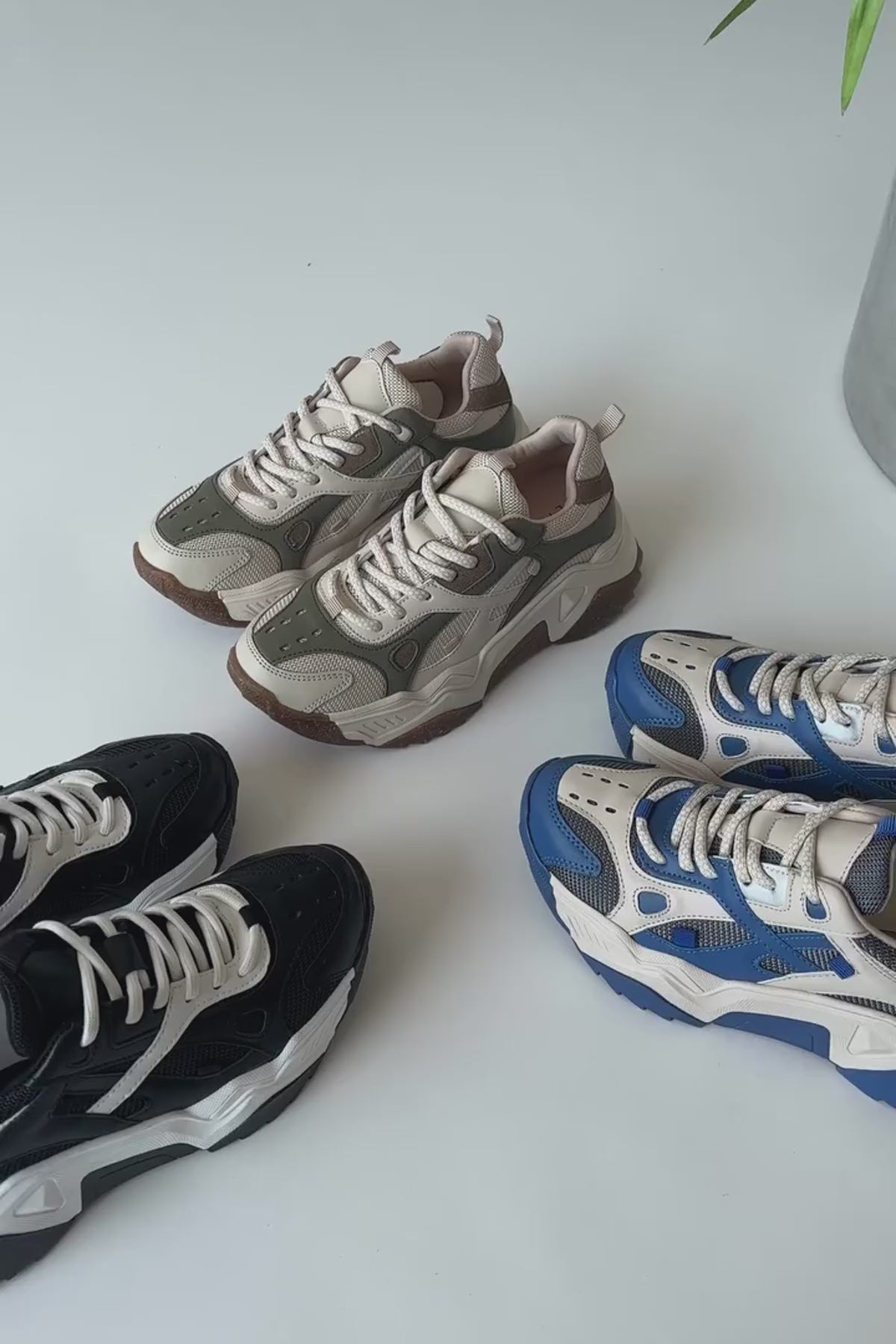 Daysi Siyah Bej Kalın Tabanlı Spor Ayakkabı Kadın Sneakers