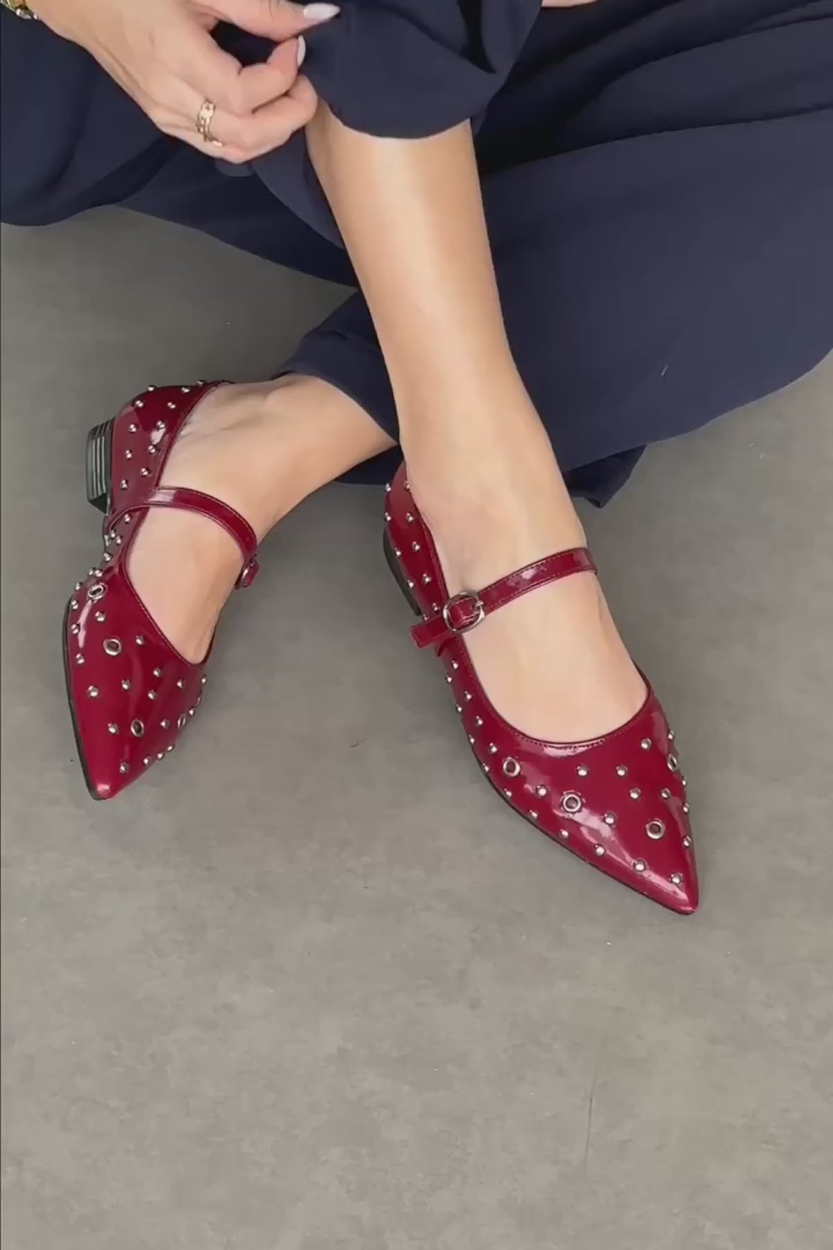 Ninna Bordo Rugan Sivri Burunlu Kadın Babet